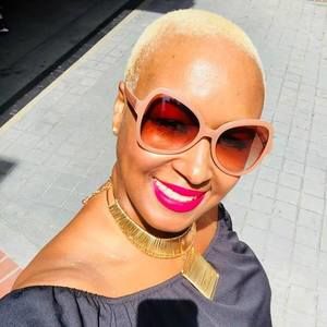 Meet your Posher, Tonya